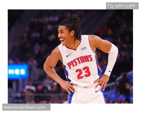 杰登艾维的崛起之路：从大学明星到NBA新星的奋斗历程